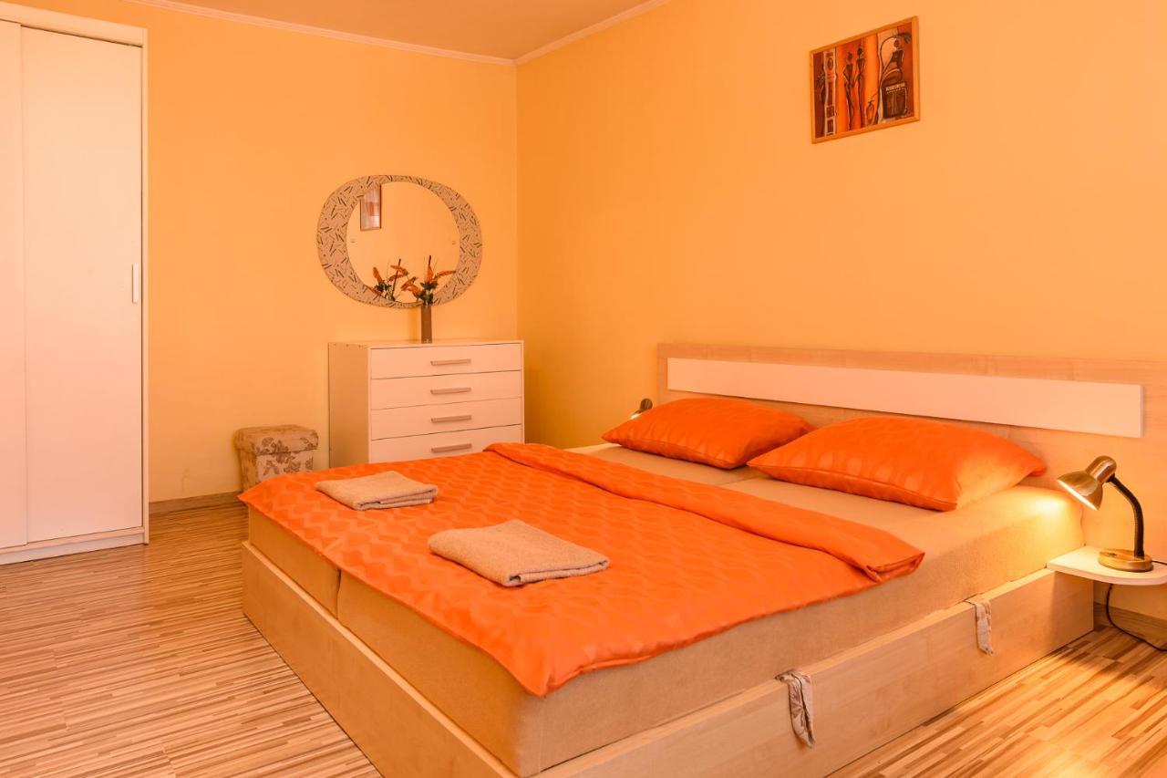Apartman Elegant 2 Bešeňová Екстериор снимка